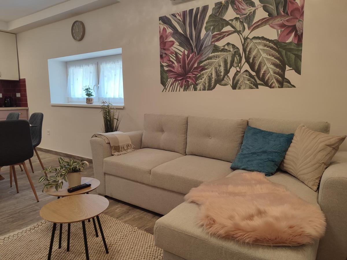 Voeroesko Apartmanhaz 발라톤알마디 외부 사진