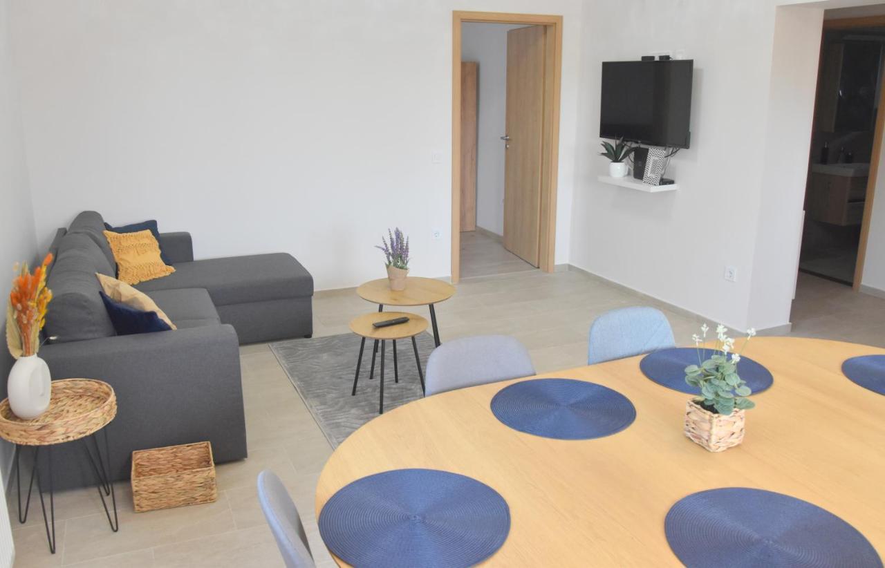 Voeroesko Apartmanhaz 발라톤알마디 외부 사진