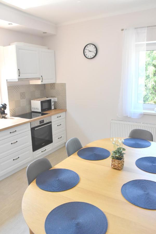 Voeroesko Apartmanhaz 발라톤알마디 외부 사진